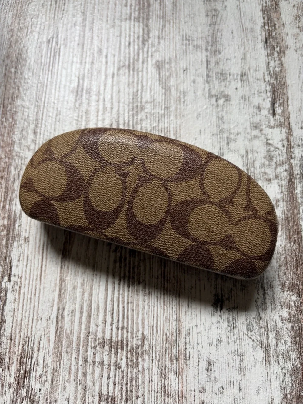 Coach Signature Tan Brown Hard Clam Shell Eye Glasses Sunglasses Case Clamshell